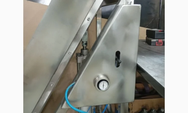 Пропонується пневматичний перекидач мішків - фото № 1