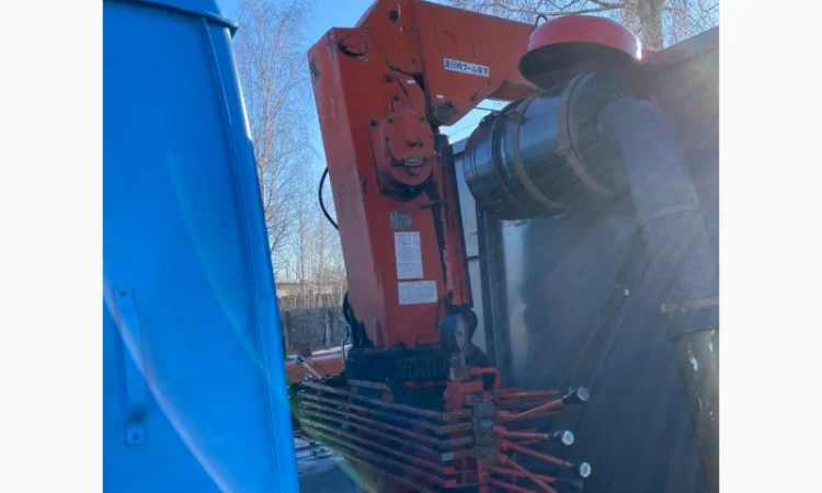 КамАЗ с манипулятором Unic 330 в отличном состоянии - фото № 9