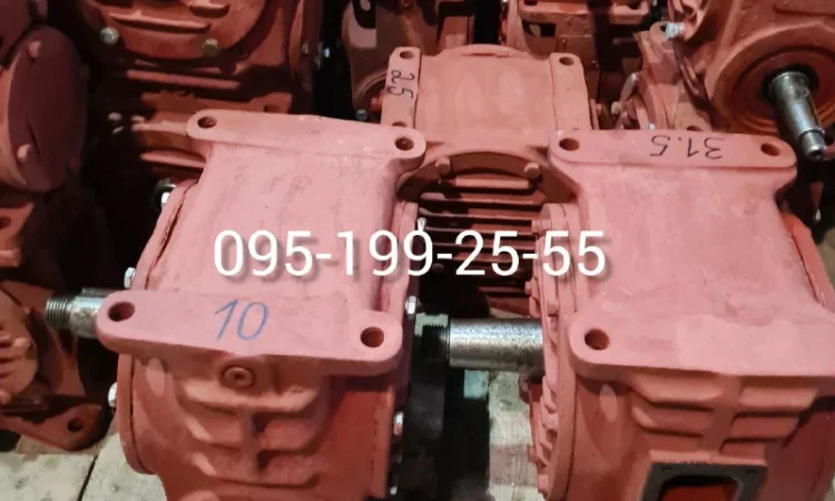 Редуктор червячный Ч-125 с межосевым расстоянием 125 мм - фото № 1