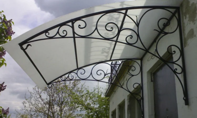 Козырек навесы над входом Запорожья - фото № 1