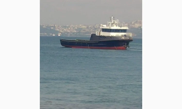 Буксир с краном в продаже в Турции - фото № 1