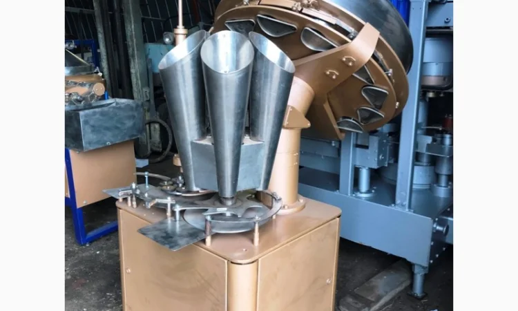 Дозатор-наполнитель для помидоров черри, вишни, сливы, грибов - фото № 1