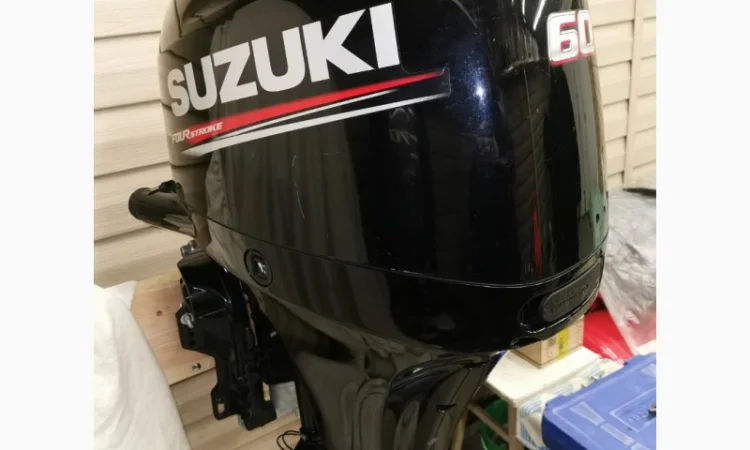 Пропонується лодочний мотор Suzuki - 60 у відмінному стані - фото № 1