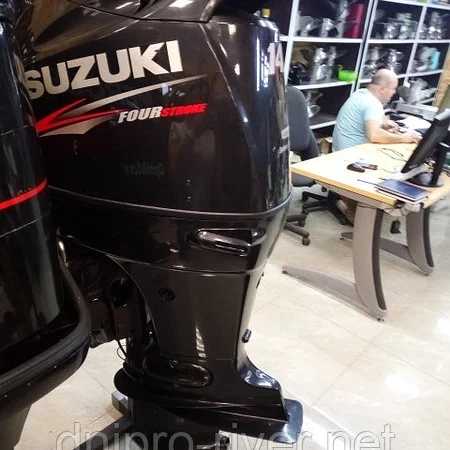 Продаж лодочного мотора Suzuki DF-140 б/у - фото № 2