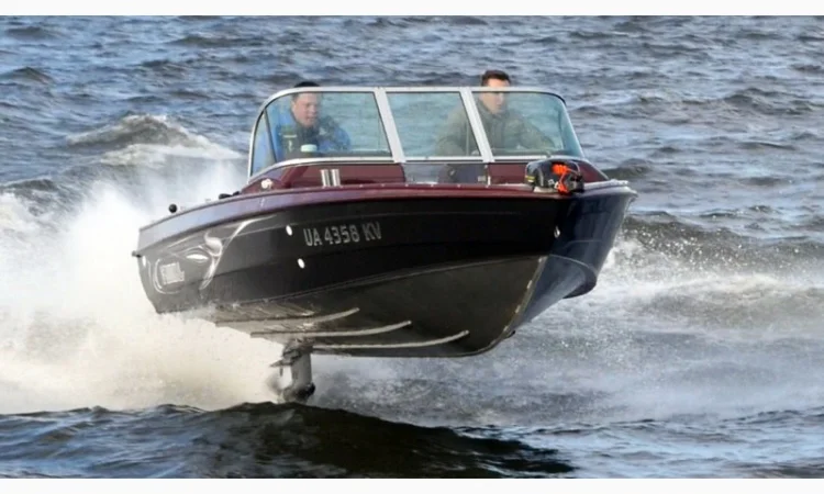 Продаж лодочного мотора Suzuki DF-140 б/у - фото № 9