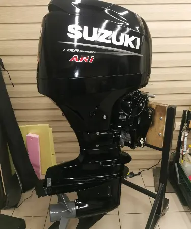 Продам лодочный мотор б/у. Suzuki - 60 ARI - фото № 1
