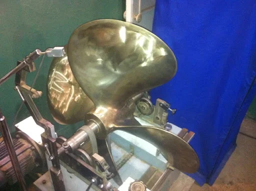 Ремонт гребных винтов лодочных моторов в Киеве - фото № 1