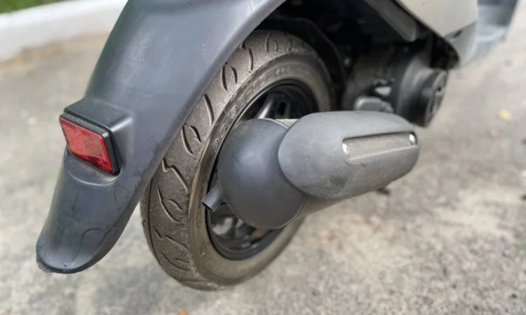 Продается мотоцикл Suzuki Lets 4G в идеальном состоянии - фото № 5