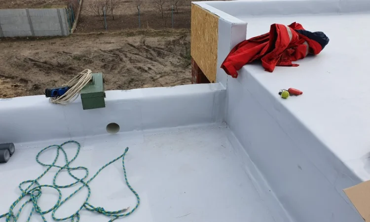 Монтаж мембранної покрівлі в Дніпрі - фото № 1