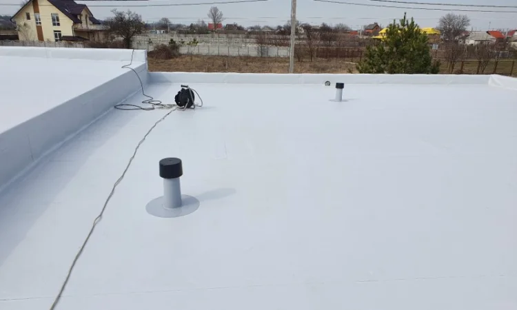 Устройство мягких кровель из ПВХ - фото № 1