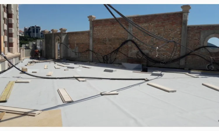 Капітальний ремонт покрівлі з ПВХ мембранами в Запоріжжі - фото № 1