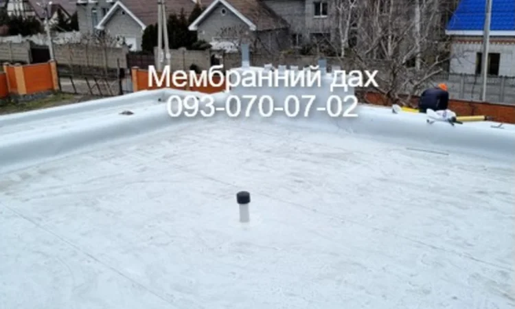 Монтаж ПВХ мембран для плоских дахів - фото № 2