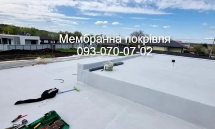 Монтаж ПВХ покрівлі Укладання ПВХ мембрани - фото № 1