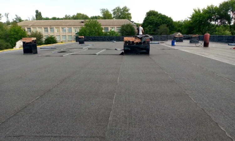 Ремонт покрівлі в Першотравенську - фото № 1