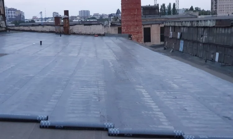 Наплавляющая кровля в Киеве - фото № 1