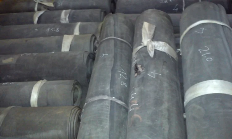 Техпластина резиновая - (тмкщ и мбс) Листовая и рулонная - фото № 1