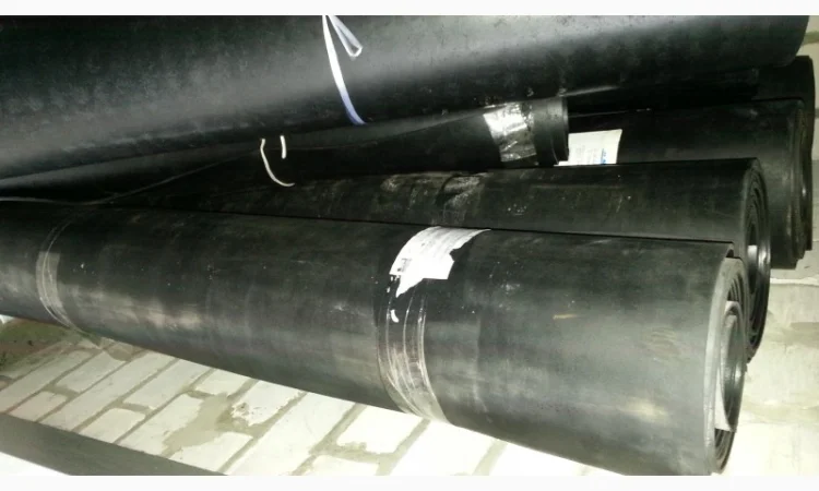 Резина - листовая и рулонная - фото № 3