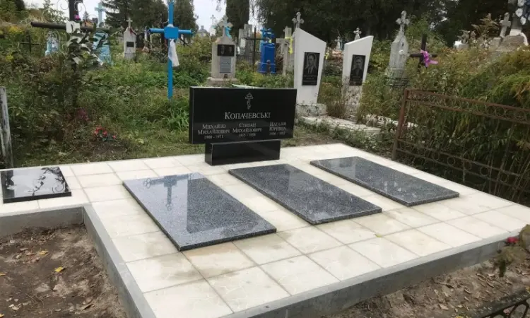 Продам пам'ятники для могил від виробника з 10 штук - фото № 1