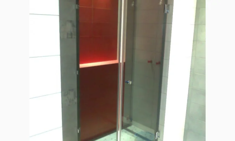 Душевой уголок из закаленного стекла - фото № 3