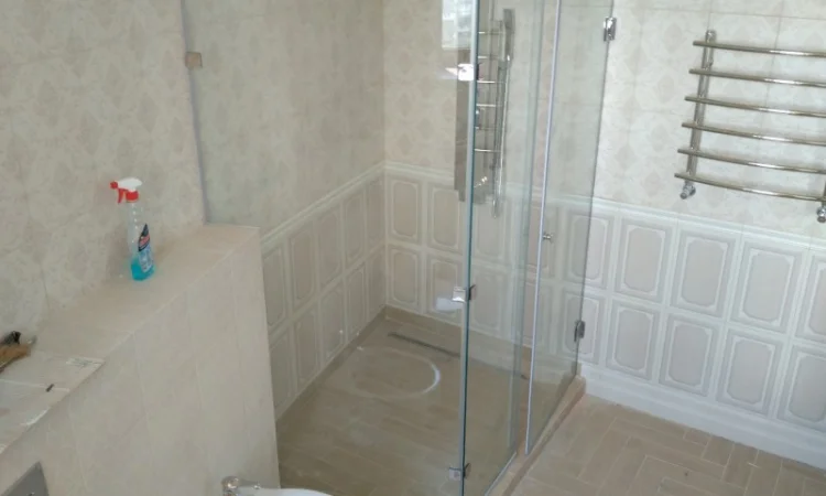 Стеклянная душевая кабина по индивидуальным размерам - фото № 3