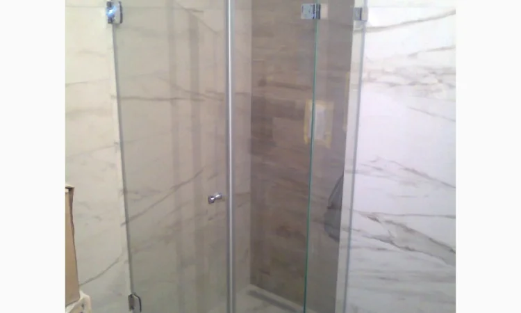 Стеклянная душевая кабина по индивидуальным размерам - фото № 5