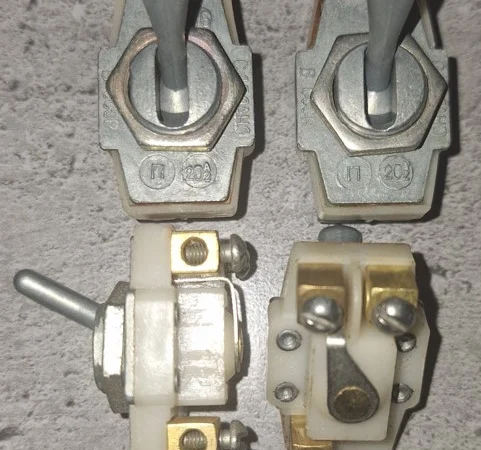 Перемикач П20-А2 з 3 положеннями та 3 контактами - фото № 1