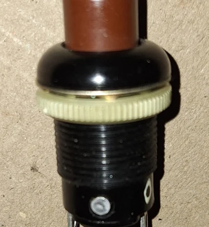 Кнопки КР для электрических цепей - фото № 1