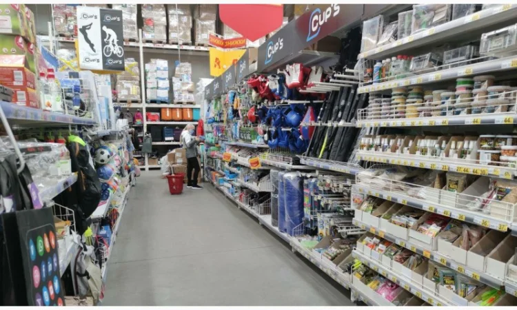 Куплю залежалый товар: брак, одежда, бытовая техника и электроника - фото № 1