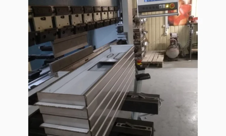 Лазерный рез металла Светодиодное освещение Гибка Сварка Гравировка Токарно-фрезерные раб - фото № 14