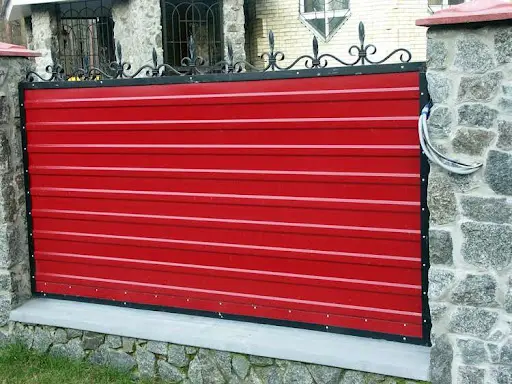 Заборы из профнастила. Заборы из профлиста - фото № 1