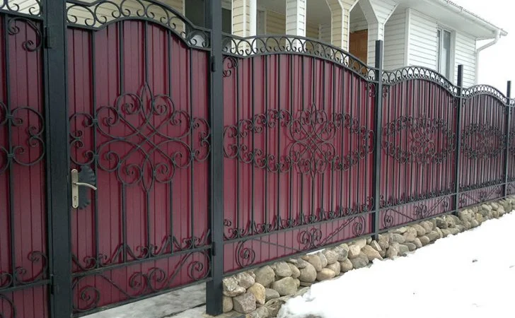 Заборы из профнастила и профлиста в Днепре - фото № 3