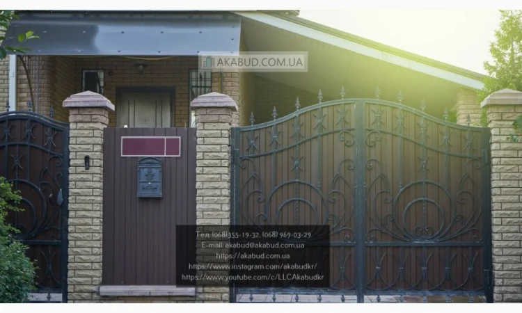 Ковані розпашні ворота з елементами кування - фото № 1