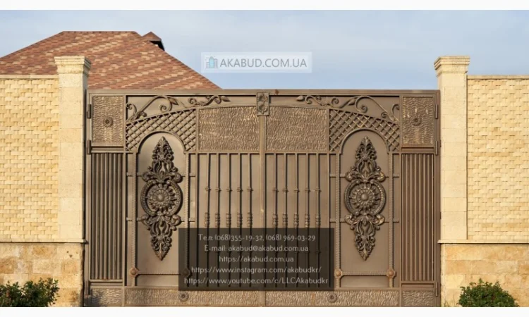 Ковані розпашні ворота з елементами кування - фото № 5