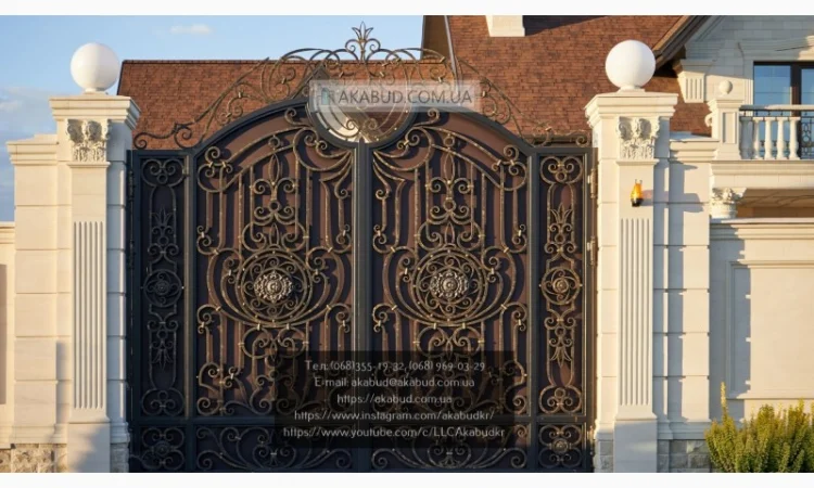 Ковані розпашні ворота з елементами кування - фото № 18