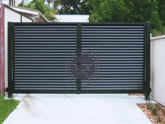 Заборы и ворота -жалюзи из металлических ламелей - фото № 18