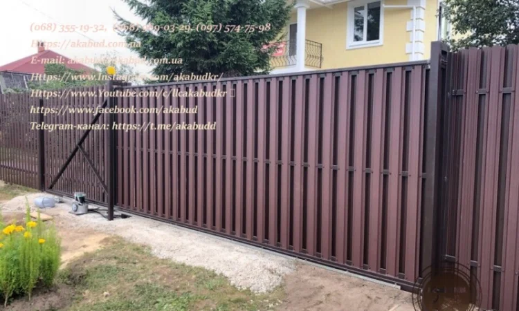 Откатные ворота из профнастила и кованые ворота на заказ - фото № 12