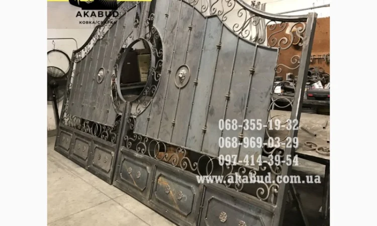 Ворота распашные на заказ - фото № 9