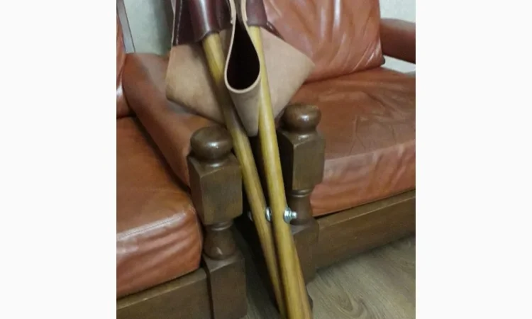 Премиум охотничий стул из древесины и кожи - фото № 6