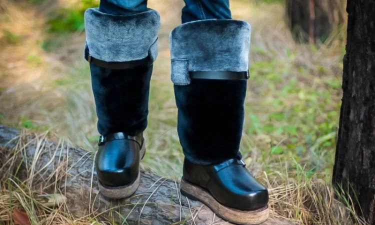 Унти з штучного меху мутон - фото № 2