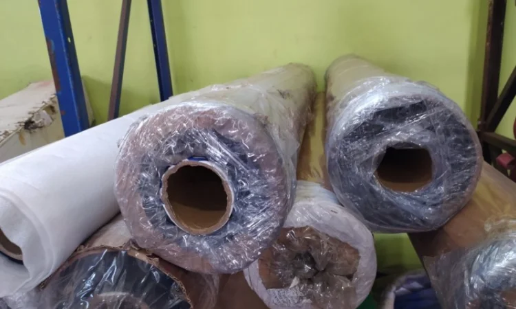 Прозрачная ПВХ плёнка 1.5мм в рулонах и на отрез - фото № 2