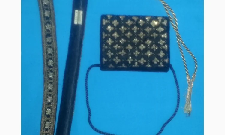 Элегантная женская сумочка с поясом - фото № 1