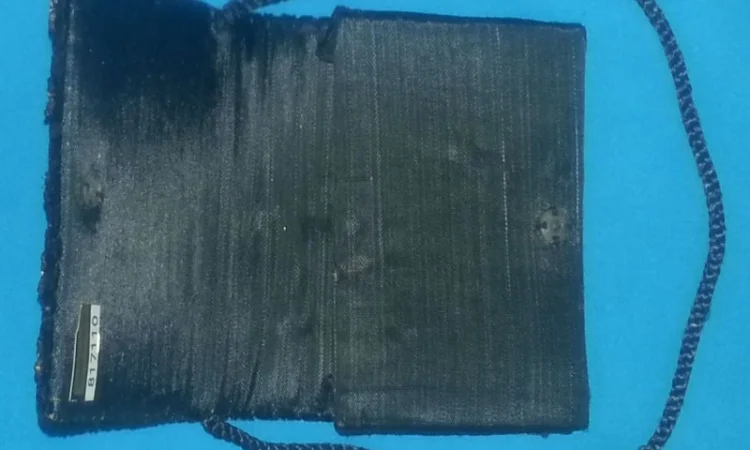 Элегантная женская сумочка с поясом - фото № 3