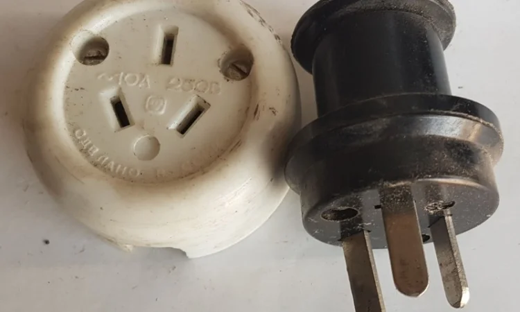 Приборы ПВ-3-16, ПНВ -30 У3, ПН-2-У3, розетка наружная, Разъем кабельный - фото № 4