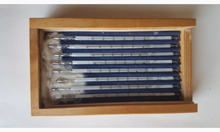 Ртутные термометры разных типов - фото № 1