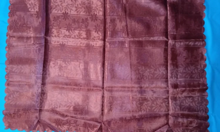 Скатерть бордовая с узором Alon 110 х 145 см - фото № 2