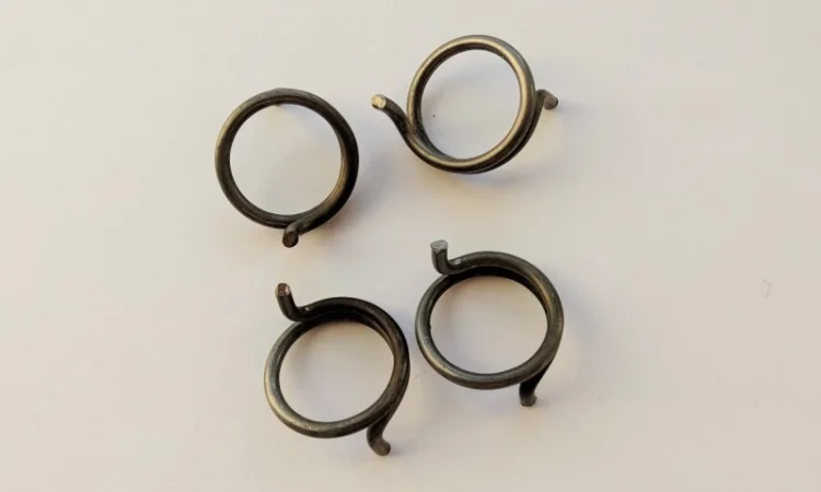 Пара пружин для детского самоката Орион на поворотный механизм - фото № 16