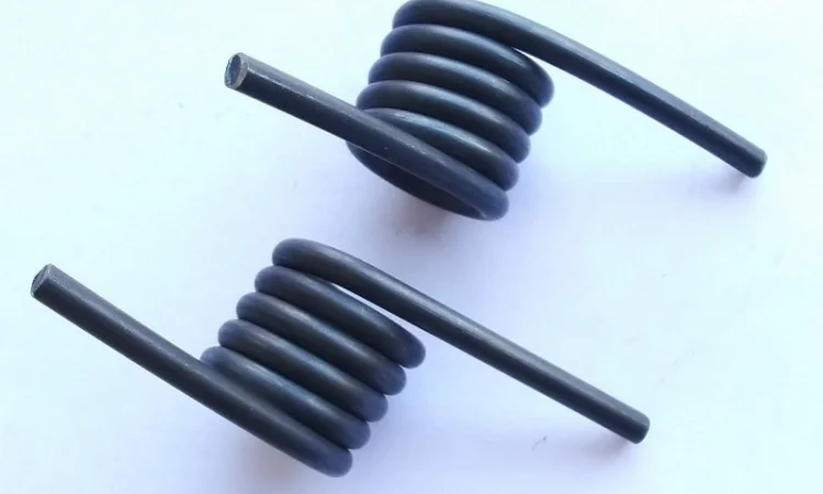 Пружина для торцовочной дисковой пилы Makita 42 мм. Торсионная пружина Makita 42 мм - фото № 2