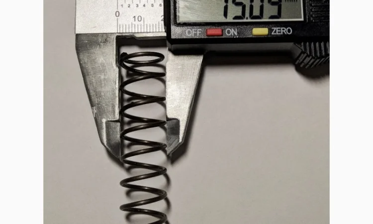 Пружина главного цилиндра сцепления для Fiat Doblo - фото № 2