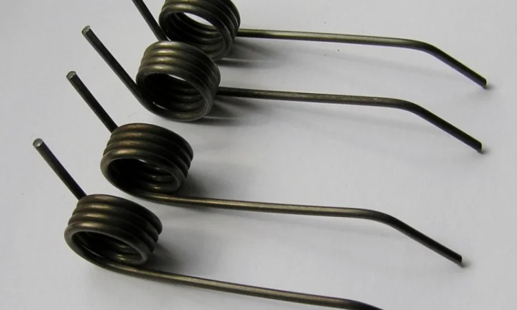 Приводний ремінь та пружини для аератора MTD Optima 38 VO у продажу - фото № 4