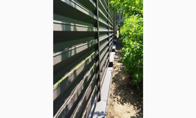 Установка забору-жалюзі під ключ у Києві - фото № 2